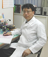 院長 医学博士 江渕 知命